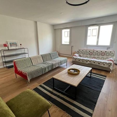 Superbe Appartement Avec Parking Ла Рошел Екстериор снимка
